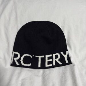 Arc’teryx Word Head Beanie